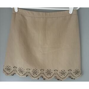Hollister Faux suede mini tan skirt fully lined back zipper scalloped edge SZ 7